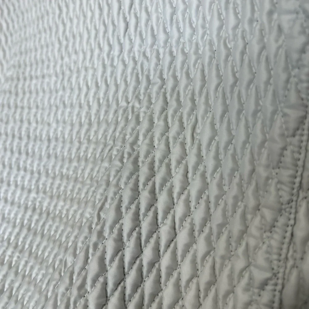 Columbia White Vest - Picture 5 of 12